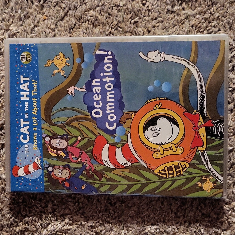 NWT, The Cat in the Hat Knows a Lot About That: Ocean Commotion DVD